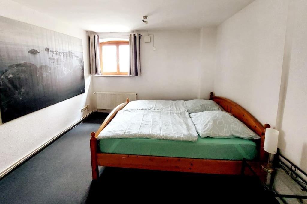 Zentrale Ferienwohnung - Direkt Am See Und Schloss Schwerin  Buitenkant foto