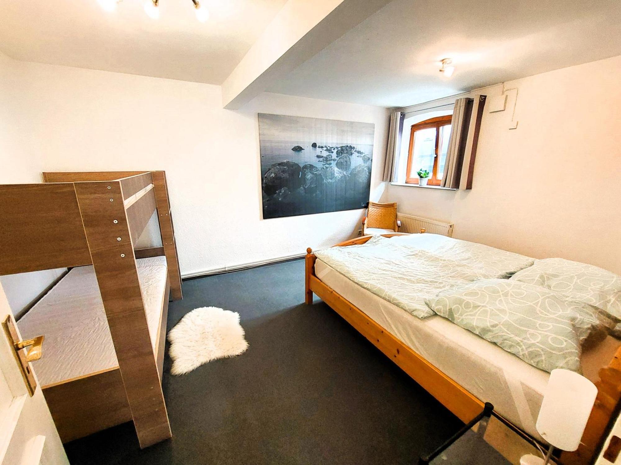 Zentrale Ferienwohnung - Direkt Am See Und Schloss Schwerin  Buitenkant foto